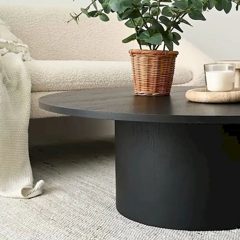 Table basse ronde de 40 po en bois massif avec piédestal et base sculpturale pour salon