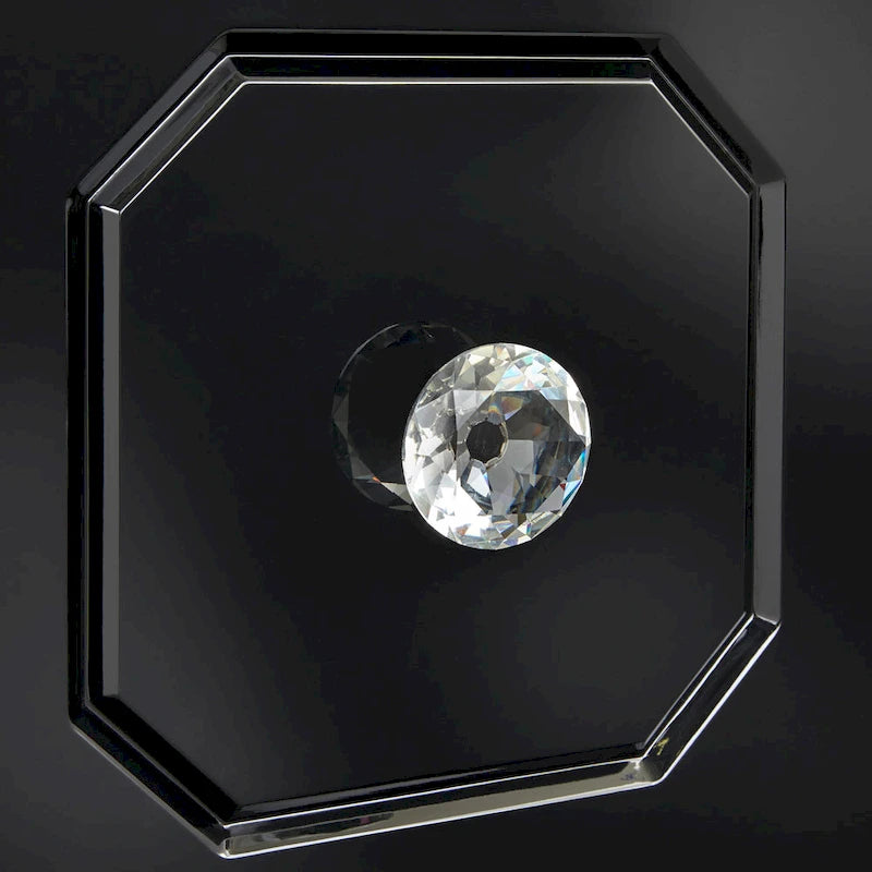 Bahut média "Glossy Glam" avec finition laquée brillante et grand espace de rangement pour salon